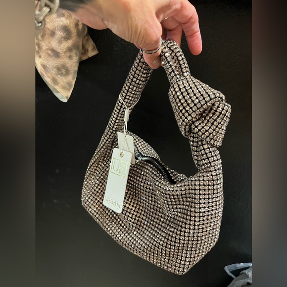 🔥URBAN EXPRESSIONS CHAMPAGNE/PINK RHINESTONE SPARKLY KNOTTED SHOULDER BAG🔥NWT - Picture 12 of 13
